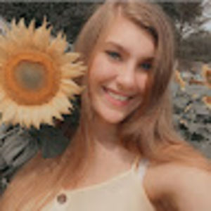 Meet your Posher, Karisa